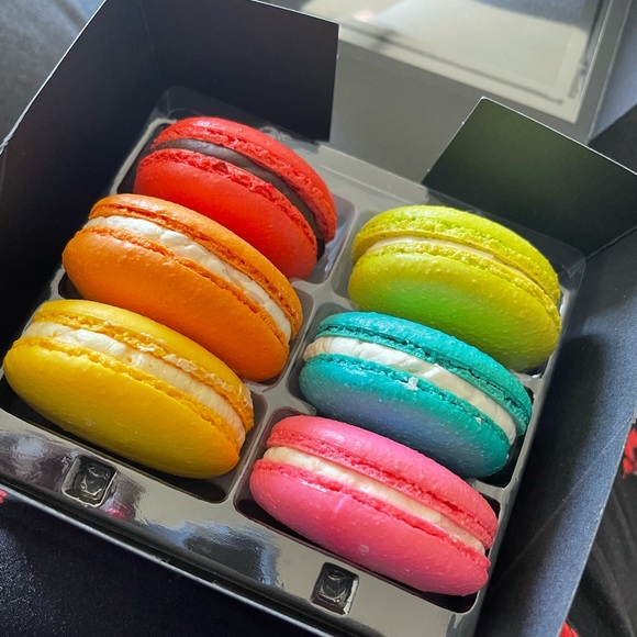 Meet your Posher, Bea - Picture 2 of 2